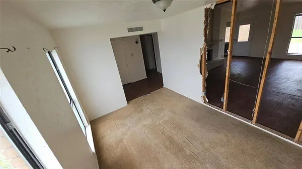 4005 Engleman Street, Fort Worth, TX 76137