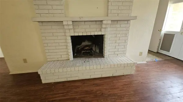 4005 Engleman Street, Fort Worth, TX 76137