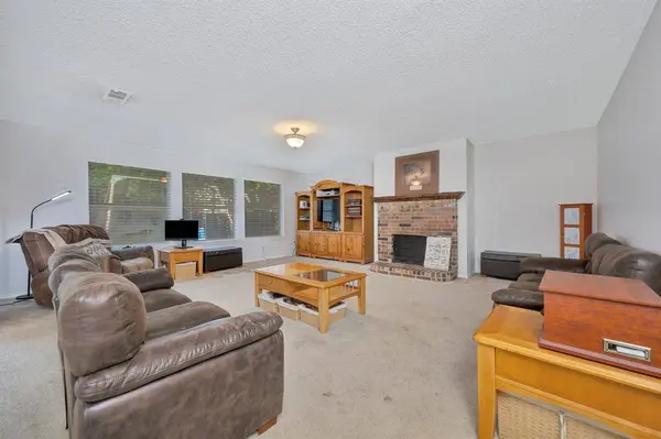 6825 Permian Lane, Fort Worth, TX 76137