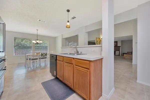 6825 Permian Lane, Fort Worth, TX 76137