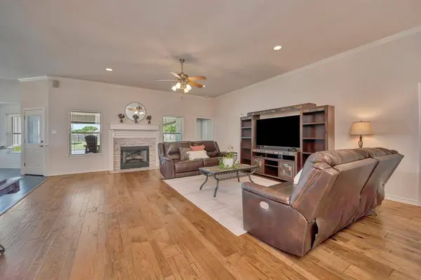 1909 Assembly Road, Fort Worth, TX 76179