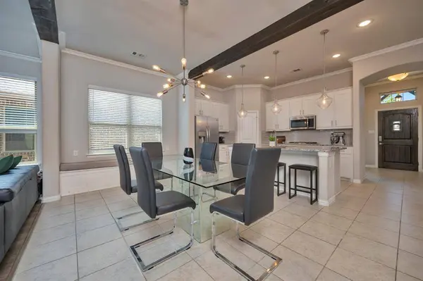 1652 Victoria Drive, Fort Worth, TX 76131