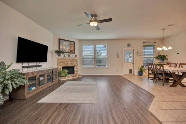 8105 Kurgan Trail, Fort Worth, TX 76131