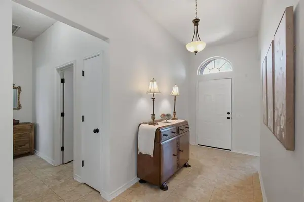 214 Branch Bend, Euless, TX 76039