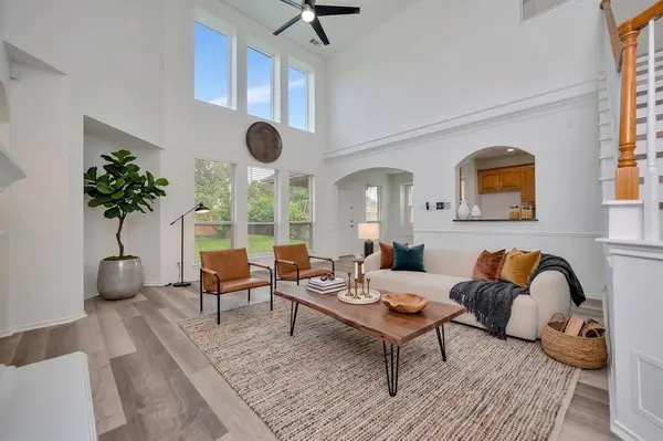 3244 Serpis, Grand Prairie, TX 75054
