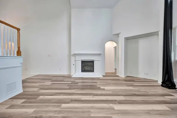 3244 Serpis, Grand Prairie, TX 75054