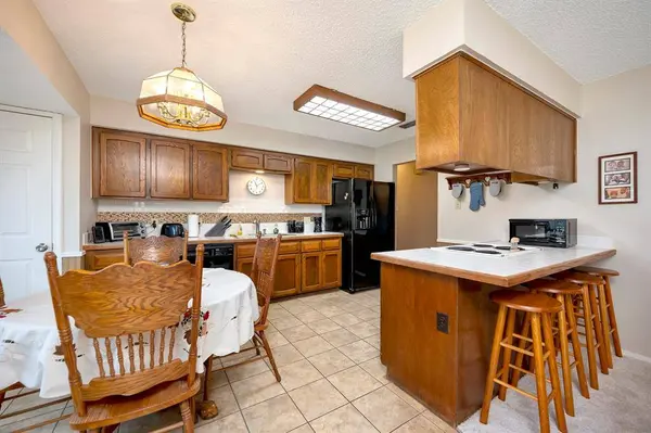 6453 Starnes Road, Watauga, TX 76148