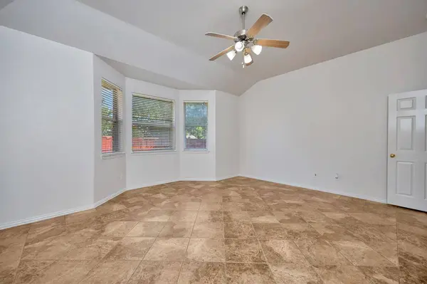 844 Sequoia Way, Saginaw, TX 76131