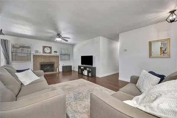 2812 Norwood Lane, Arlington, TX 76013
