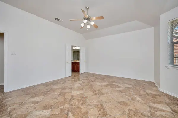 844 Sequoia Way, Saginaw, TX 76131