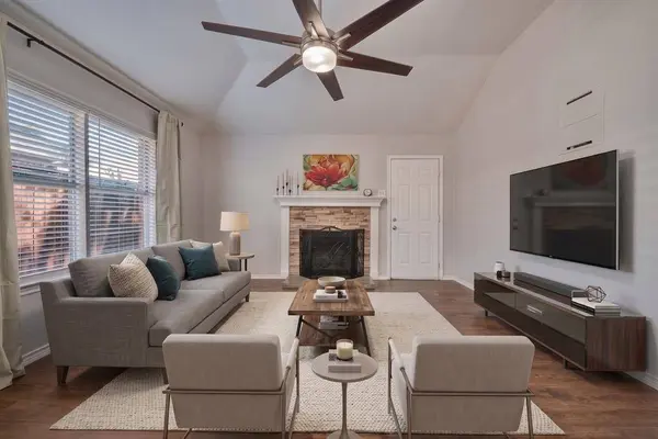 4220 Maryanne Place, Haltom City, TX 76137