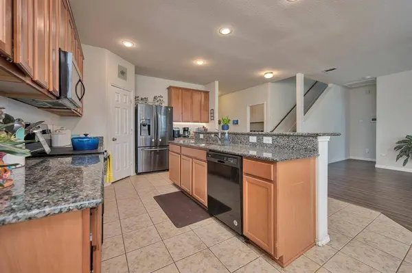 8105 Kurgan Trail, Fort Worth, TX 76131