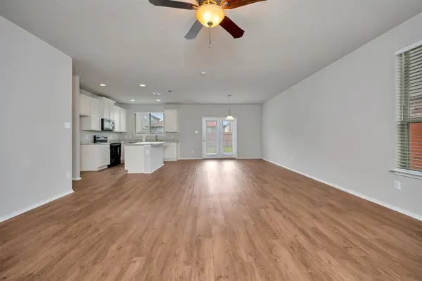 3117 Antler Point Drive, Fort Worth, TX 76108