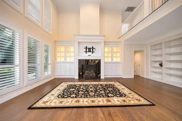 6214 Tiffany Oaks Lane, Arlington, TX 76016