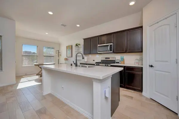 8457 Sweet Flag Lane, Fort Worth, TX 76123
