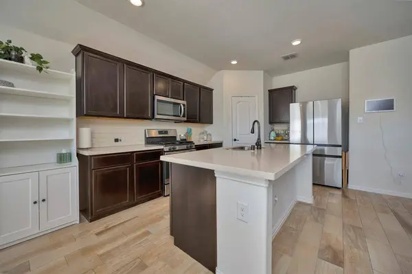 8457 Sweet Flag Lane, Fort Worth, TX 76123