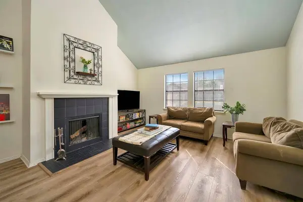 3312 Clovermeadow Drive, Fort Worth, TX 76123