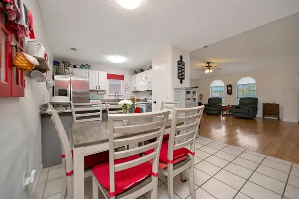 936 Fenway Lane, Saginaw, TX 76179