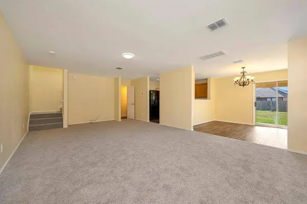 232 Crescent Ridge Drive, Fort Worth, TX 76140