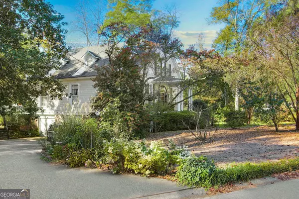 20 Fontaine DR, Newnan, GA 30263