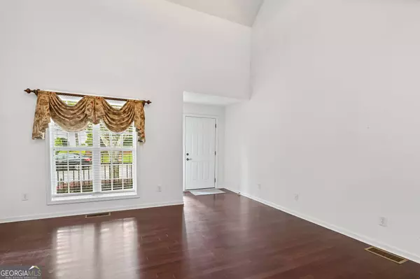 113 Portico PL, Newnan, GA 30265