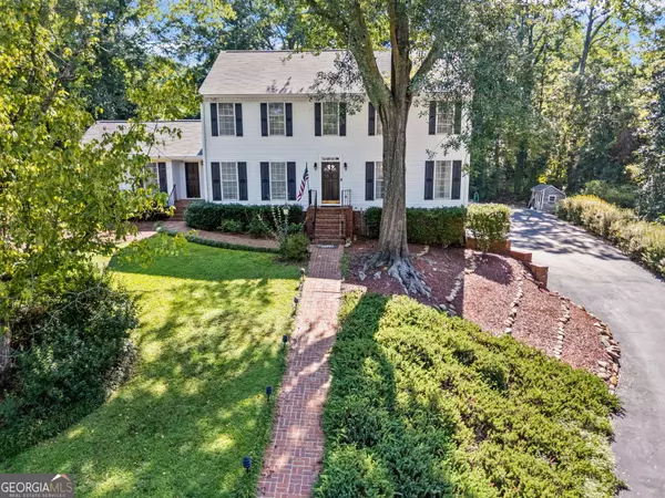 21 Fontaine DR, Newnan, GA 30263