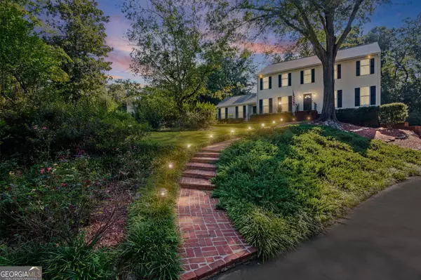 21 Fontaine DR, Newnan, GA 30263