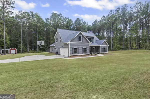 211 Beavers RD, Grantville, GA 30220