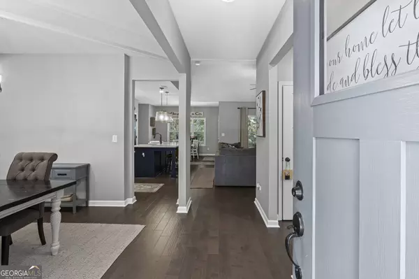 211 Beavers RD, Grantville, GA 30220