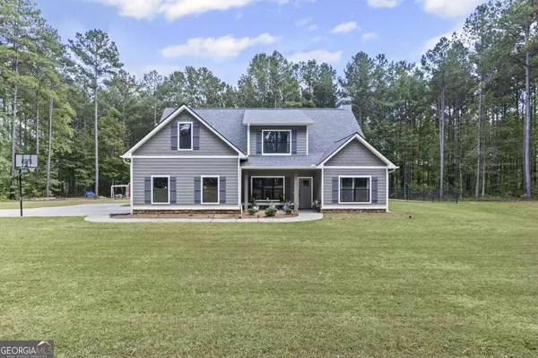 211 Beavers RD, Grantville, GA 30220