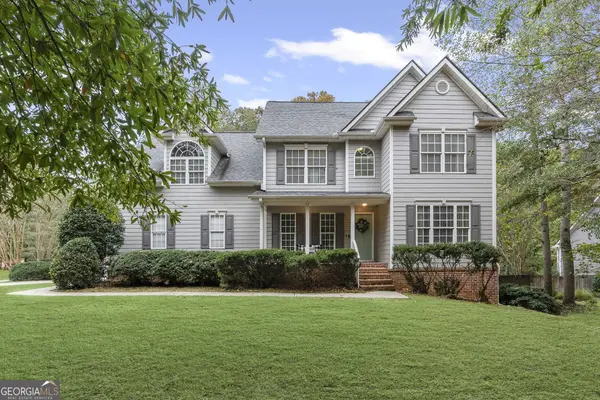 10 Cove DR, Newnan, GA 30263