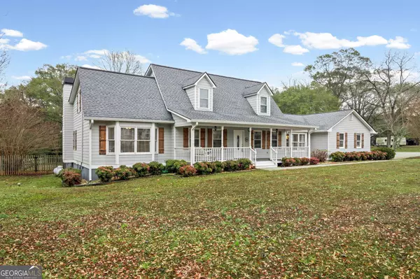 8 Cameron ST, Moreland, GA 30259