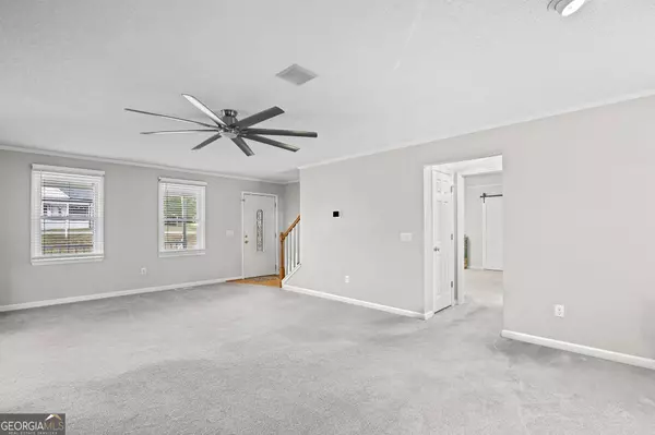 8 Cameron ST, Moreland, GA 30259