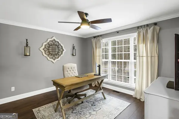 10 Cove DR, Newnan, GA 30263