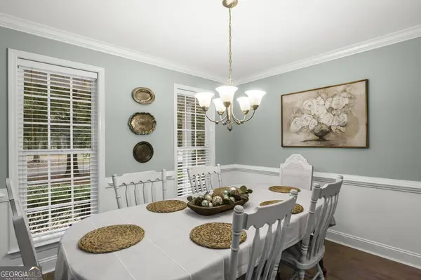 10 Cove DR, Newnan, GA 30263