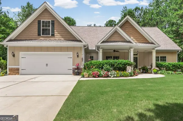 206 Cainbridge Park DR, Newnan, GA 30263