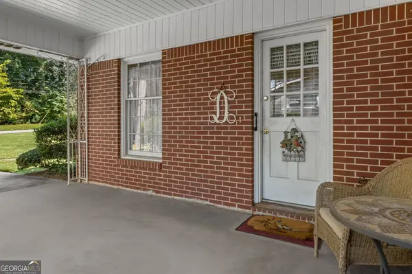 22 Winfield DR, Newnan, GA 30263