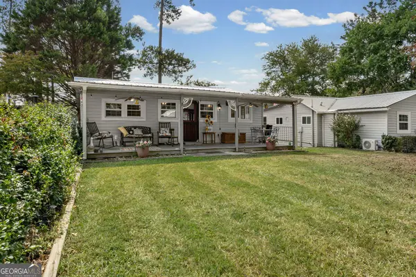 922 Clearwater RD, Sharpsburg, GA 30277