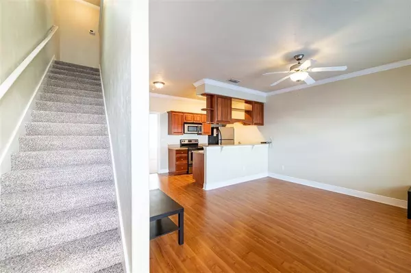 1933 Bloomington, Tallahassee, FL 32304