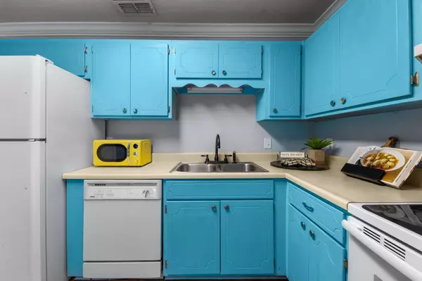 2321 Nannas Loop, Tallahassee, FL 32303