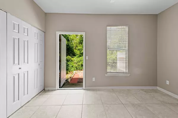 1417 Pullen, Tallahassee, FL 32303