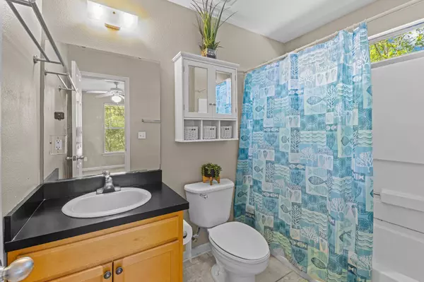 1417 Pullen, Tallahassee, FL 32303