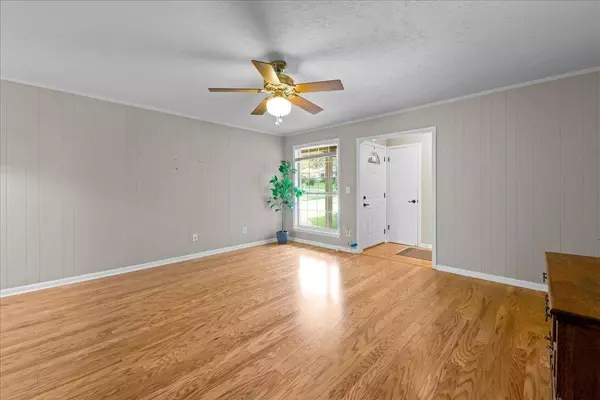 2927 Huntington, Tallahassee, FL 32308