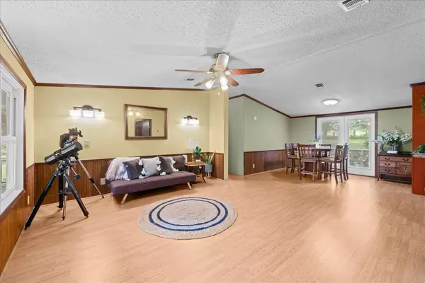 2550 Fairbanks Ferry, Havana, FL 32333