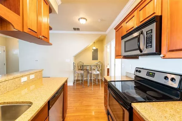 1933 Bloomington, Tallahassee, FL 32304