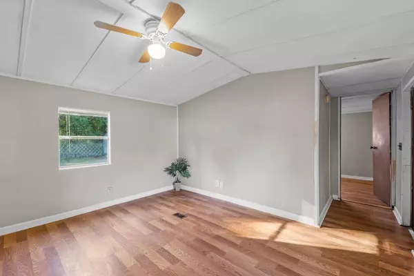 200 FRANCIS MAPLES, Tallahassee, FL 32310