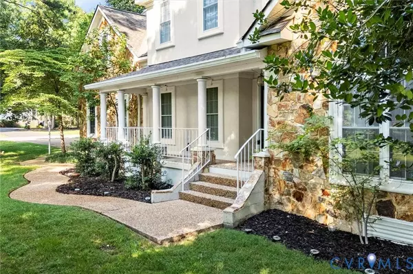 202 Redbird DR, Chester, VA 23836