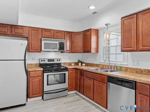 1514 Stony Force DR, Henrico, VA 23228