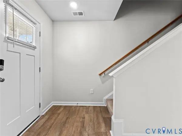 3605 Roselawn TER, Hopewell, VA 23860