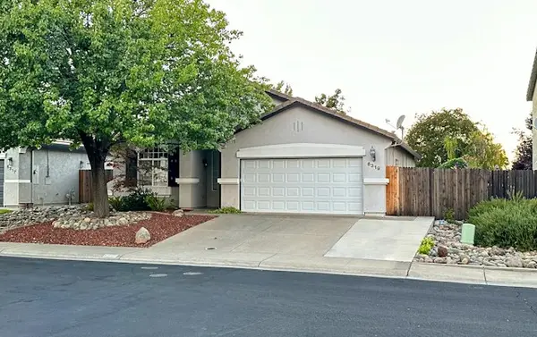 412 E Balboa Blvd, Newport Beach, CA 92661